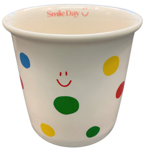 
                  
                    Becher Smile Day
                  
                